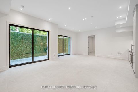 Photo 30 at 105 Castle Hill Drive, L'Amoreaux, Toronto