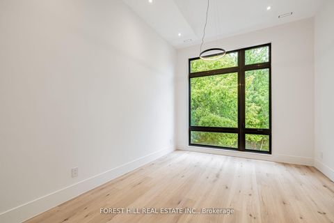Photo 33 at 105 Castle Hill Drive, L'Amoreaux, Toronto