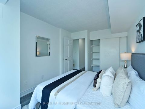 Photo 6 at 501 - 51 Baffin Court, Langstaff, Richmond Hill