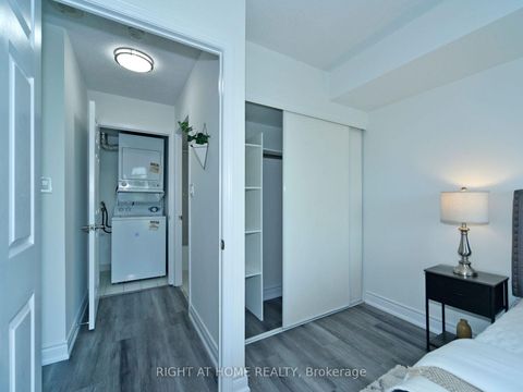 Photo 8 at 501 - 51 Baffin Court, Langstaff, Richmond Hill