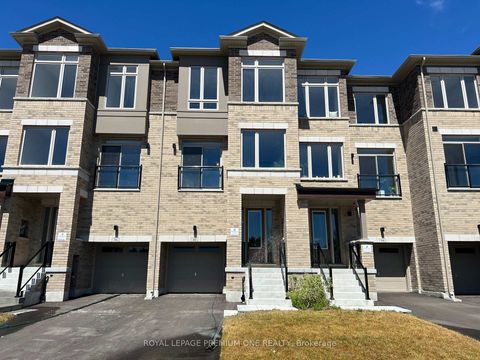 Photo 0 at 40 Tennant Circle N, Vellore Village, Vaughan
