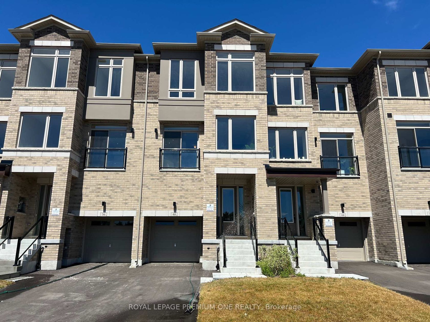 40 Tennant Circle N, Vellore Village, Vaughan 
