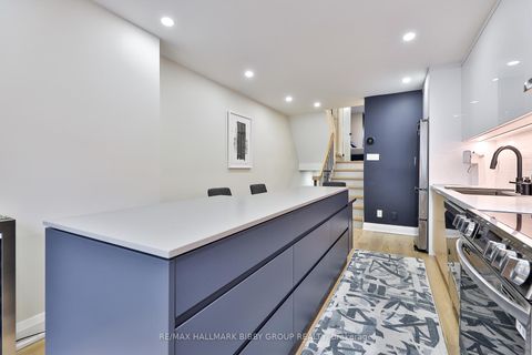 Photo 21 at 49 Granby Street, Yonge Corridor, Toronto