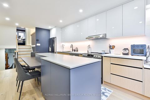 Photo 22 at 49 Granby Street, Yonge Corridor, Toronto