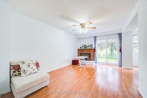 Photo 6 at 44 - 55 Brimwood Boulevard, Agincourt North, Toronto