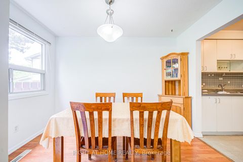 Photo 10 at 44 - 55 Brimwood Boulevard, Agincourt North, Toronto