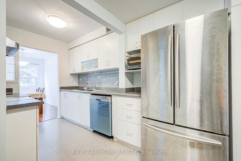 Photo 17 at 44 - 55 Brimwood Boulevard, Agincourt North, Toronto