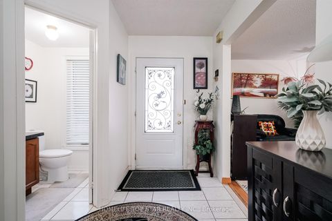 Photo 3 at 159 Heale Avenue, Cliffside, Toronto