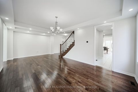 Photo 3 at 307 Reg Harrison Trail, Glenway Estates, Newmarket