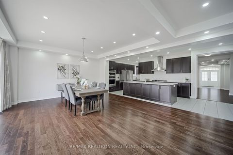 Photo 12 at 307 Reg Harrison Trail, Glenway Estates, Newmarket