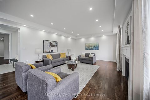 Photo 13 at 307 Reg Harrison Trail, Glenway Estates, Newmarket