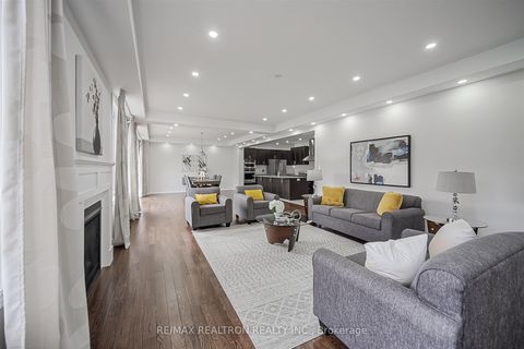 Photo 14 at 307 Reg Harrison Trail, Glenway Estates, Newmarket