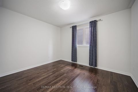 Photo 34 at 307 Reg Harrison Trail, Glenway Estates, Newmarket