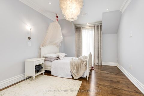 Photo 26 at 64 Yorkminster Road, Windfields, Toronto