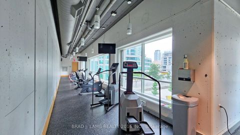 Photo 11 at 907 - 10 Yonge Street, Waterfront Communities C1, Toronto