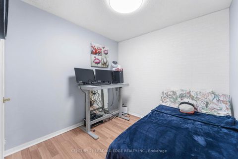 Photo 13 at 1609 - 11 Lee Centre Drive, Woburn, Toronto