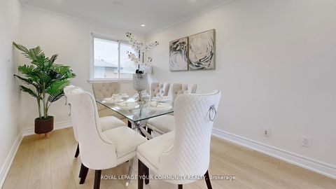 Photo 7 at 446 Lynett Crescent, Crosby, Richmond Hill
