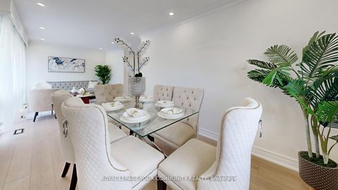 Photo 9 at 446 Lynett Crescent, Crosby, Richmond Hill