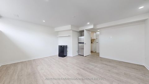 Photo 30 at 446 Lynett Crescent, Crosby, Richmond Hill