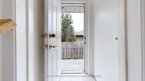 Photo 45 at 446 Lynett Crescent, Crosby, Richmond Hill