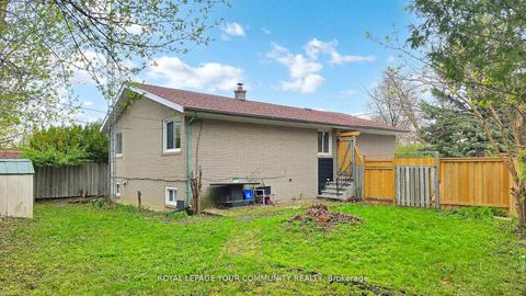 Photo 46 at 446 Lynett Crescent, Crosby, Richmond Hill