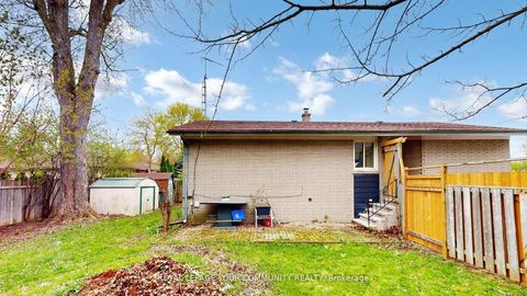 Photo 47 at 446 Lynett Crescent, Crosby, Richmond Hill