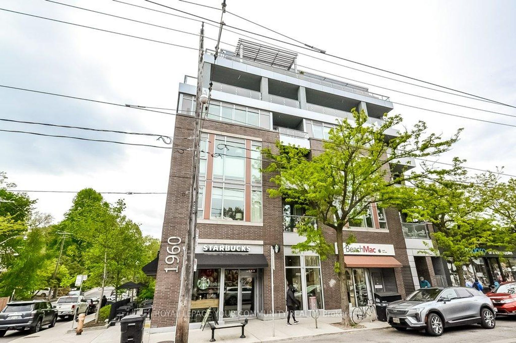 306 - 1960 Queen Street E, The Beaches, Toronto 