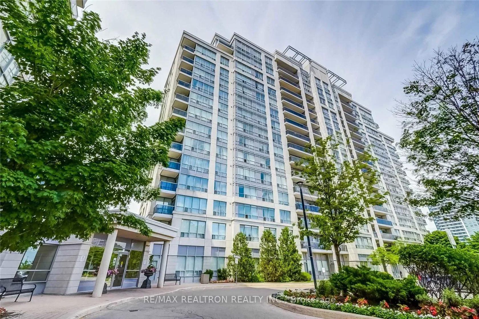 309 - 60 Disera Drive, Beverley Glen, Vaughan 