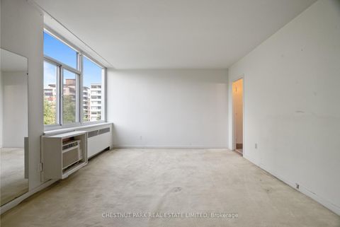 Photo 12 at 602 - 500 Avenue Road, Casa Loma, Toronto