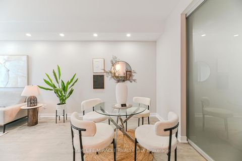 Photo 8 at 3811 - 1926 Lakeshore Boulevard, South Parkdale, Toronto Photo 8 at 3811 - 1926 Lakeshore Boulevard, South Parkdale, Toronto