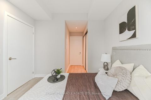 Photo 18 at 3811 - 1926 Lakeshore Boulevard, South Parkdale, Toronto