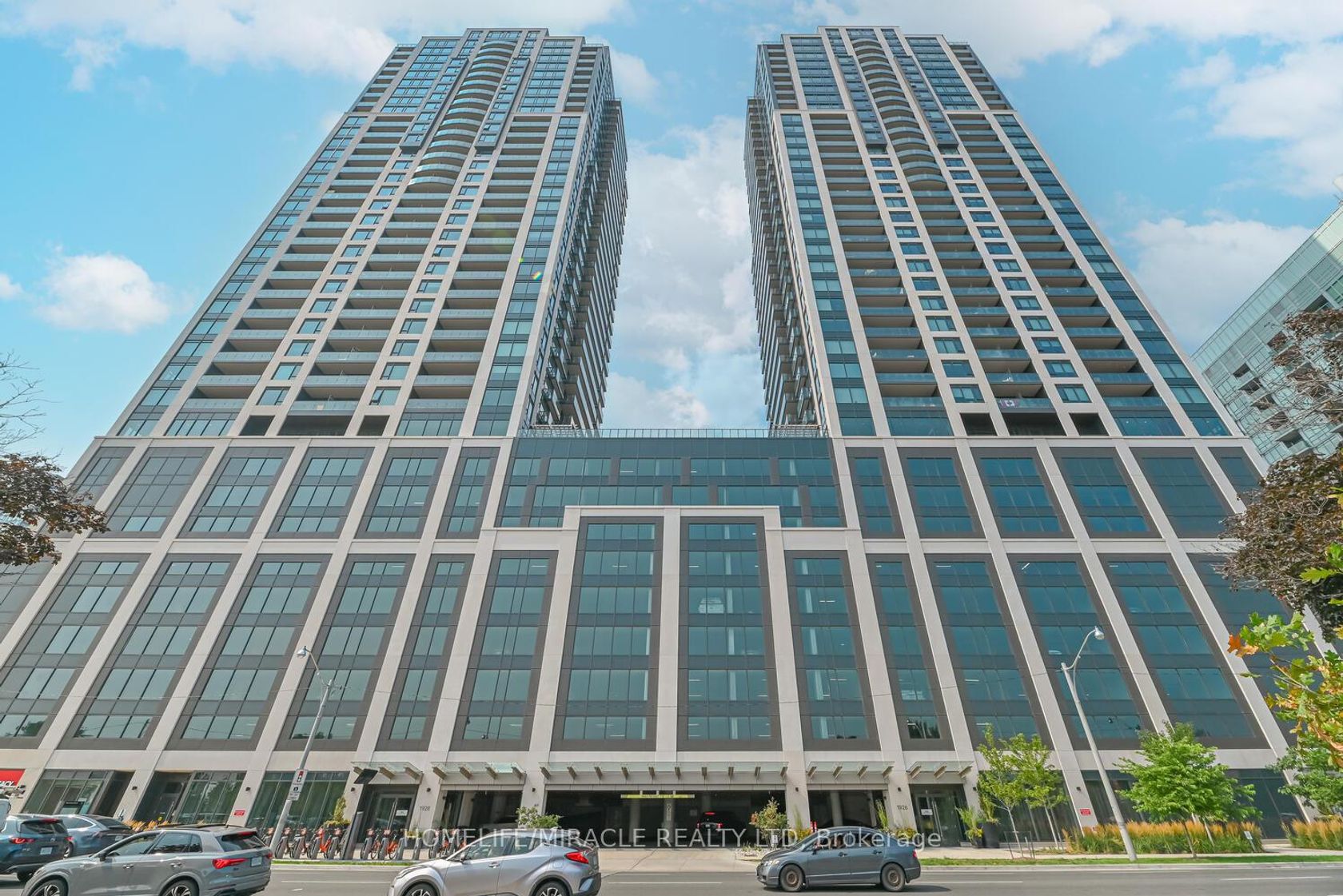 3811 - 1926 Lakeshore Boulevard, South Parkdale, Toronto 