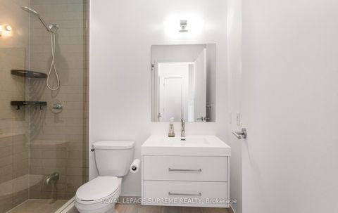 Photo 21 at 1701 - 403 Church Street, Yonge Corridor, Toronto Photo 21 at 1701 - 403 Church Street, Yonge Corridor, Toronto