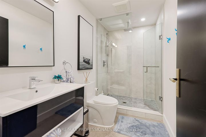 Photo 38 at 22 Spring Garden Road, Queensway, Toronto