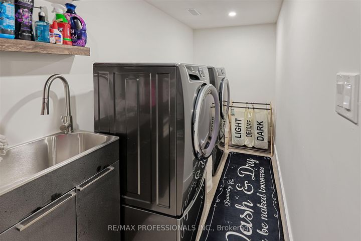 Photo 39 at 22 Spring Garden Road, Queensway, Toronto