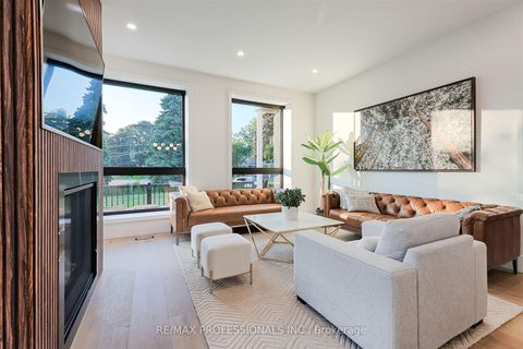 Photo 10 at 22 Spring Garden Road, Queensway, Toronto