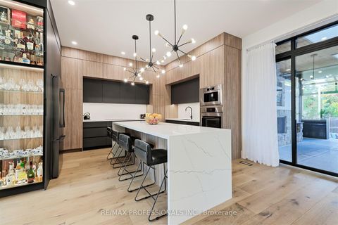 Photo 14 at 22 Spring Garden Road, Queensway, Toronto