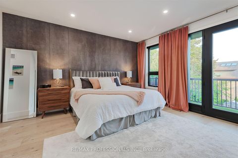 Photo 22 at 22 Spring Garden Road, Queensway, Toronto