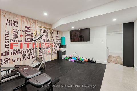 Photo 36 at 22 Spring Garden Road, Queensway, Toronto
