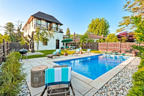 Photo 42 at 22 Spring Garden Road, Queensway, Toronto