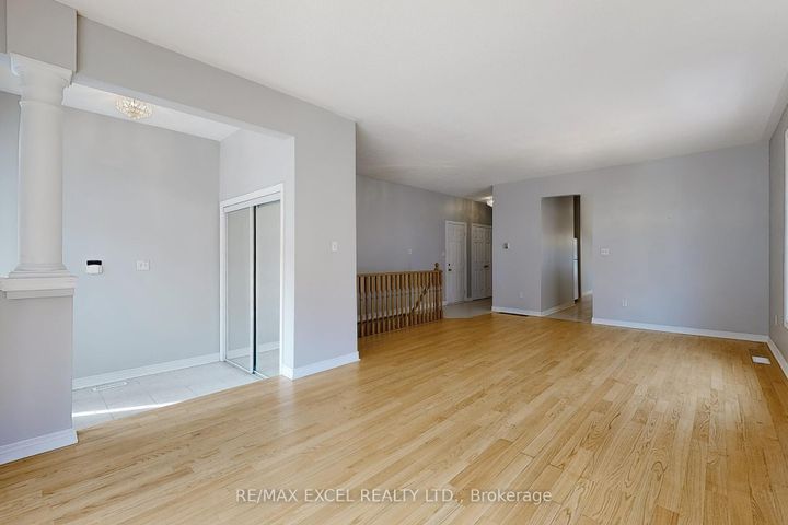 Photo 8 at 38 Ayhart Street, Wismer, Markham