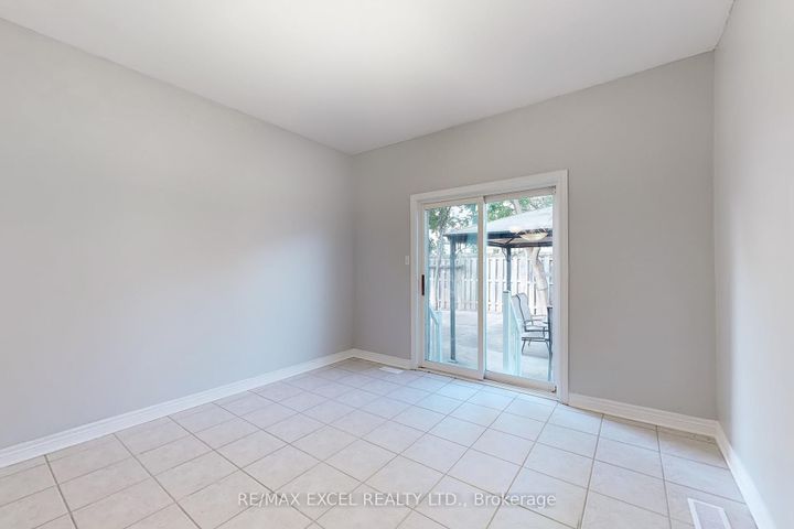Photo 18 at 38 Ayhart Street, Wismer, Markham
