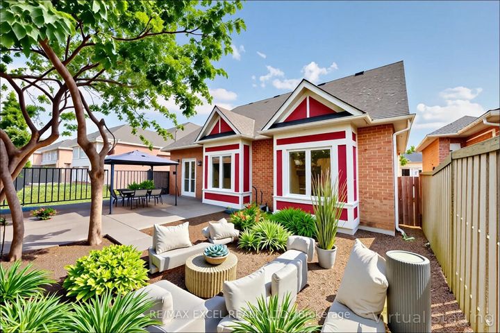 Photo 30 at 38 Ayhart Street, Wismer, Markham