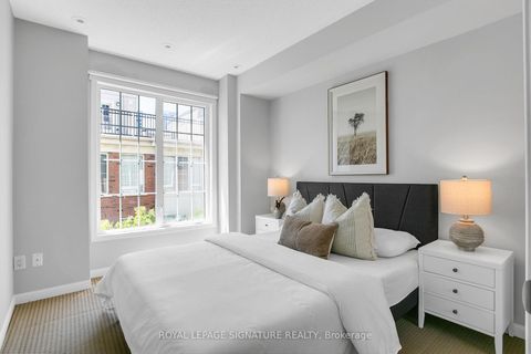 Photo 7 at 627 - 3 Everson Drive, Willowdale East, Toronto