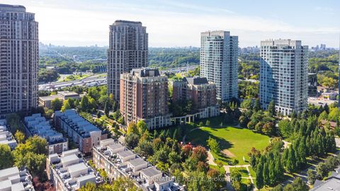 Photo 13 at 627 - 3 Everson Drive, Willowdale East, Toronto