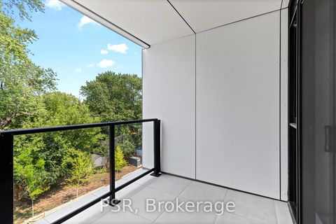 Photo 7 at PH401 - 200 Keewatin Avenue, Mount Pleasant East, Toronto