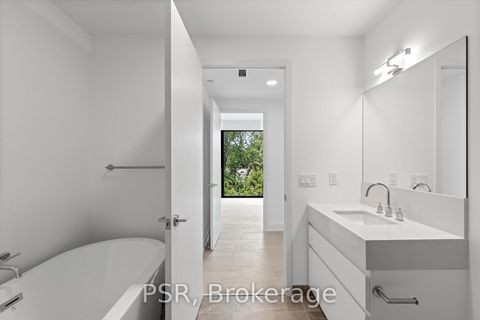 Photo 9 at PH401 - 200 Keewatin Avenue, Mount Pleasant East, Toronto