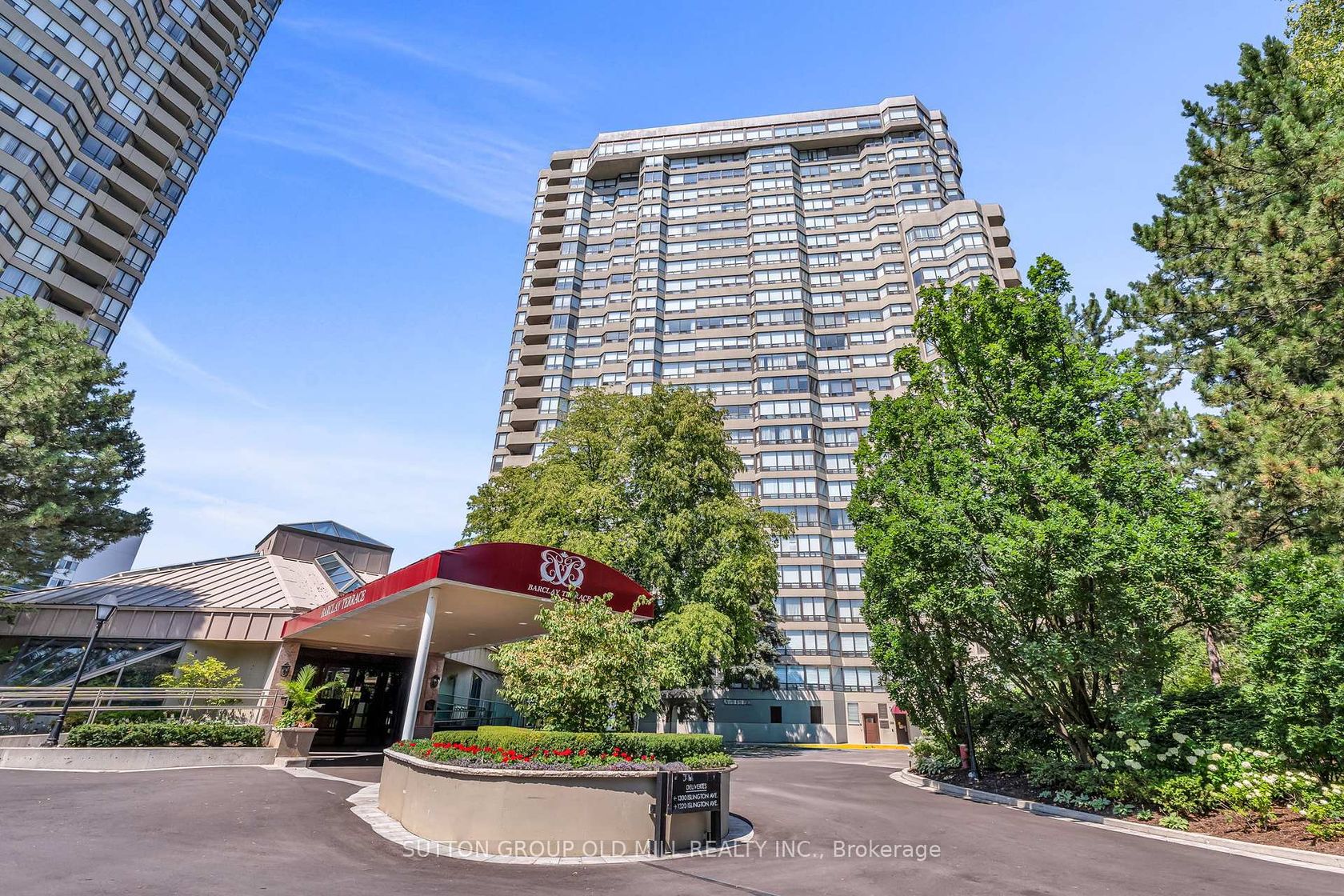 2507 - 1320 Islington Avenue, City Centre West, Toronto 