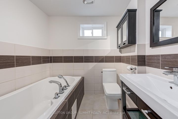 Photo 31 at 47 Rayside Drive S, Markland Wood, Toronto
