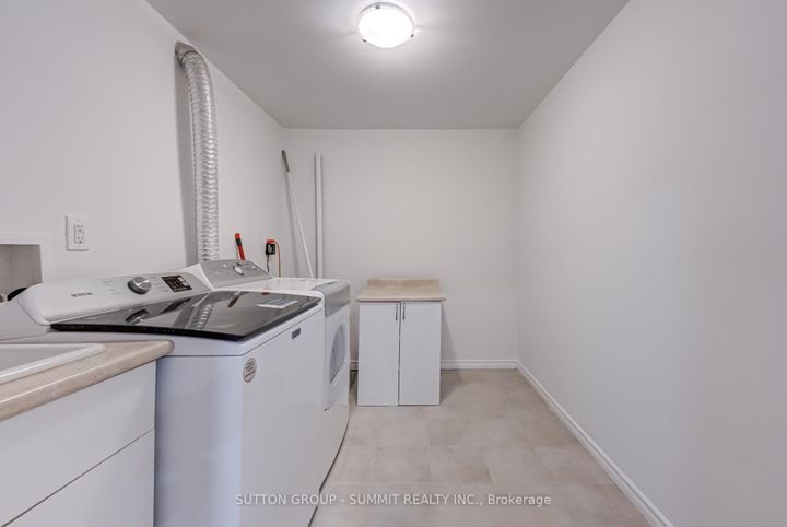Photo 32 at 47 Rayside Drive S, Markland Wood, Toronto